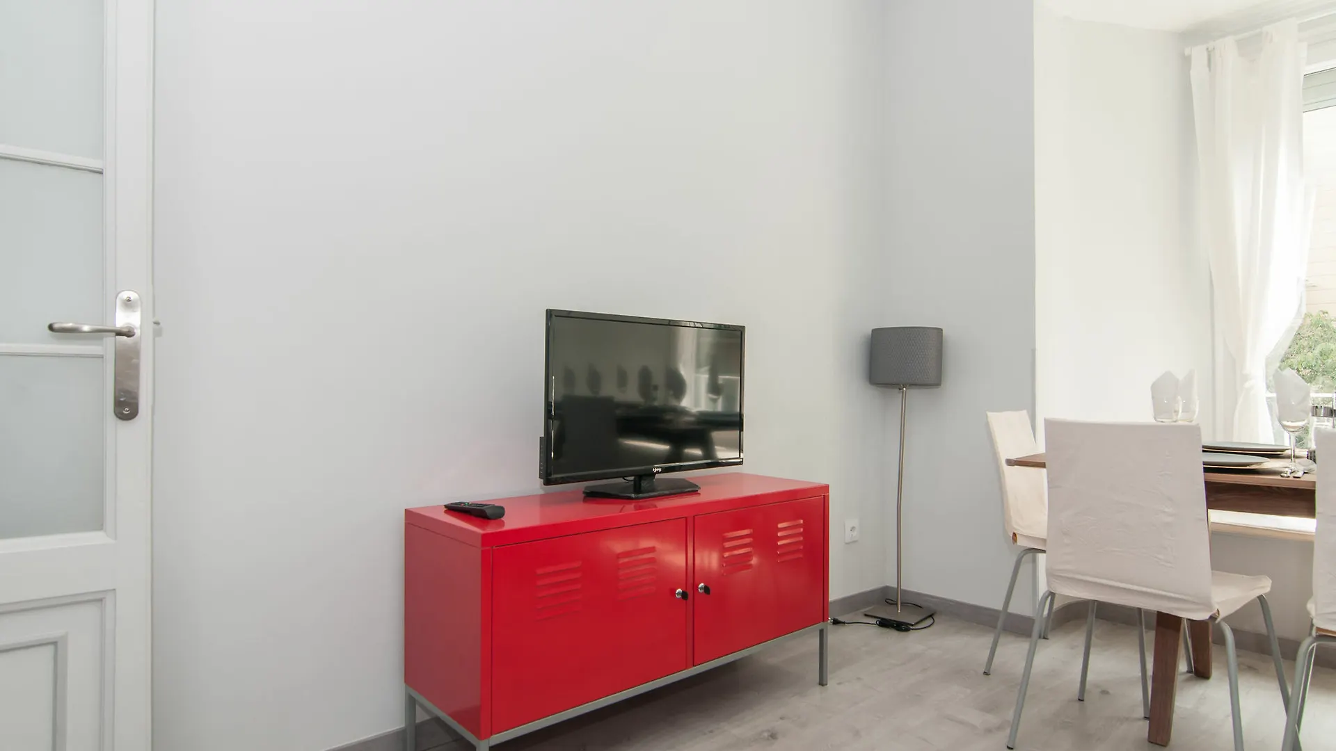 Go Bcn Apartments Rossello Barcelona